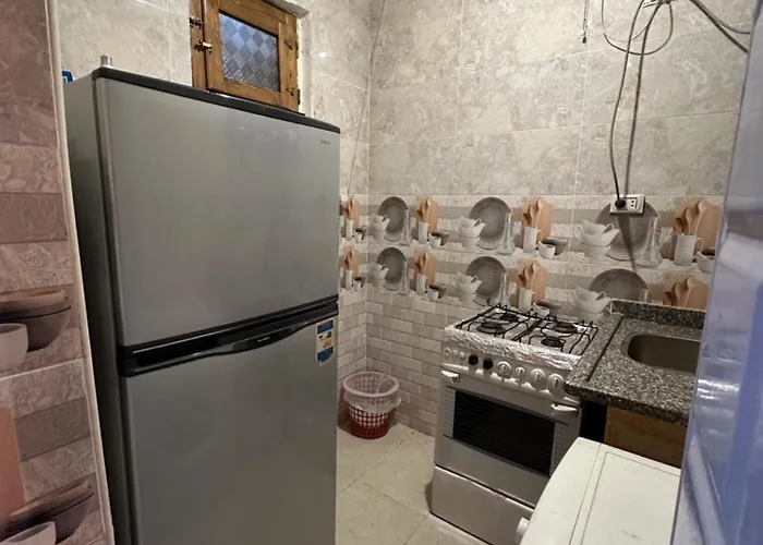 Amici House شقة